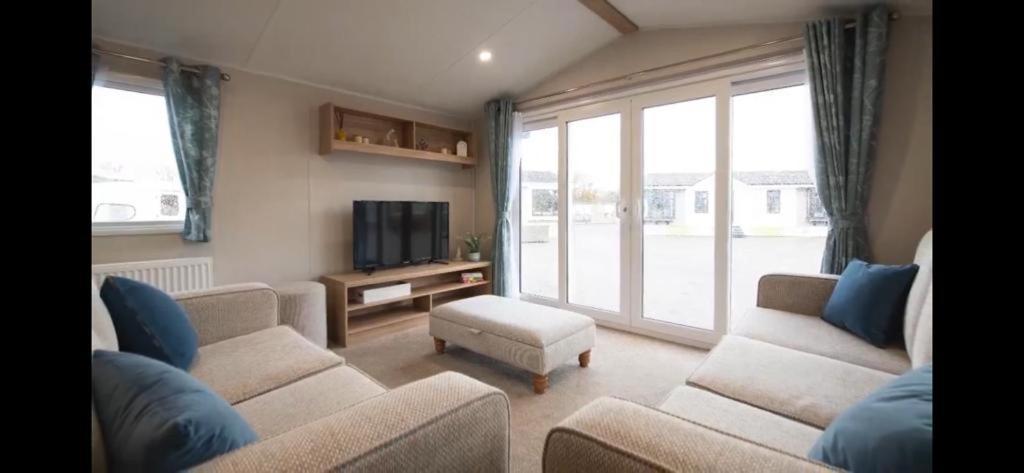 Ultimate Serene Getaway East Mersea Εξωτερικό φωτογραφία