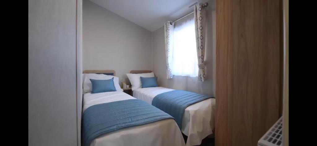Ultimate Serene Getaway East Mersea Εξωτερικό φωτογραφία