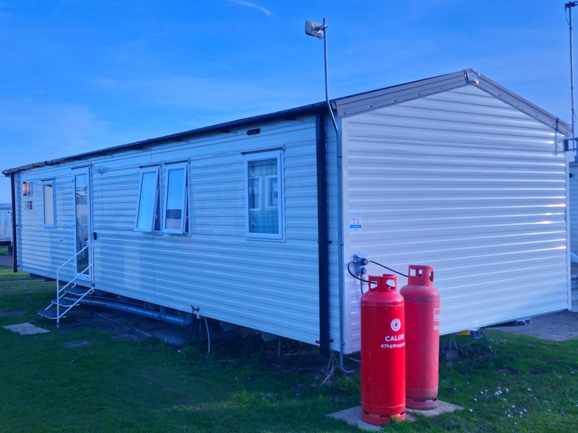 Ultimate Serene Getaway East Mersea Εξωτερικό φωτογραφία